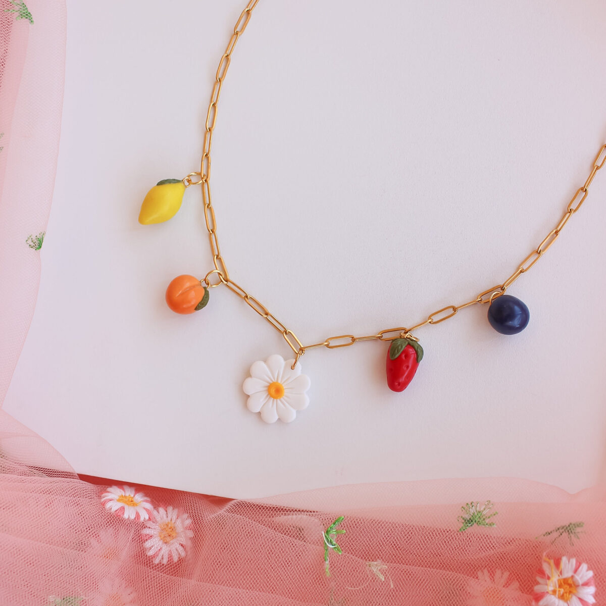 Colar Frutas