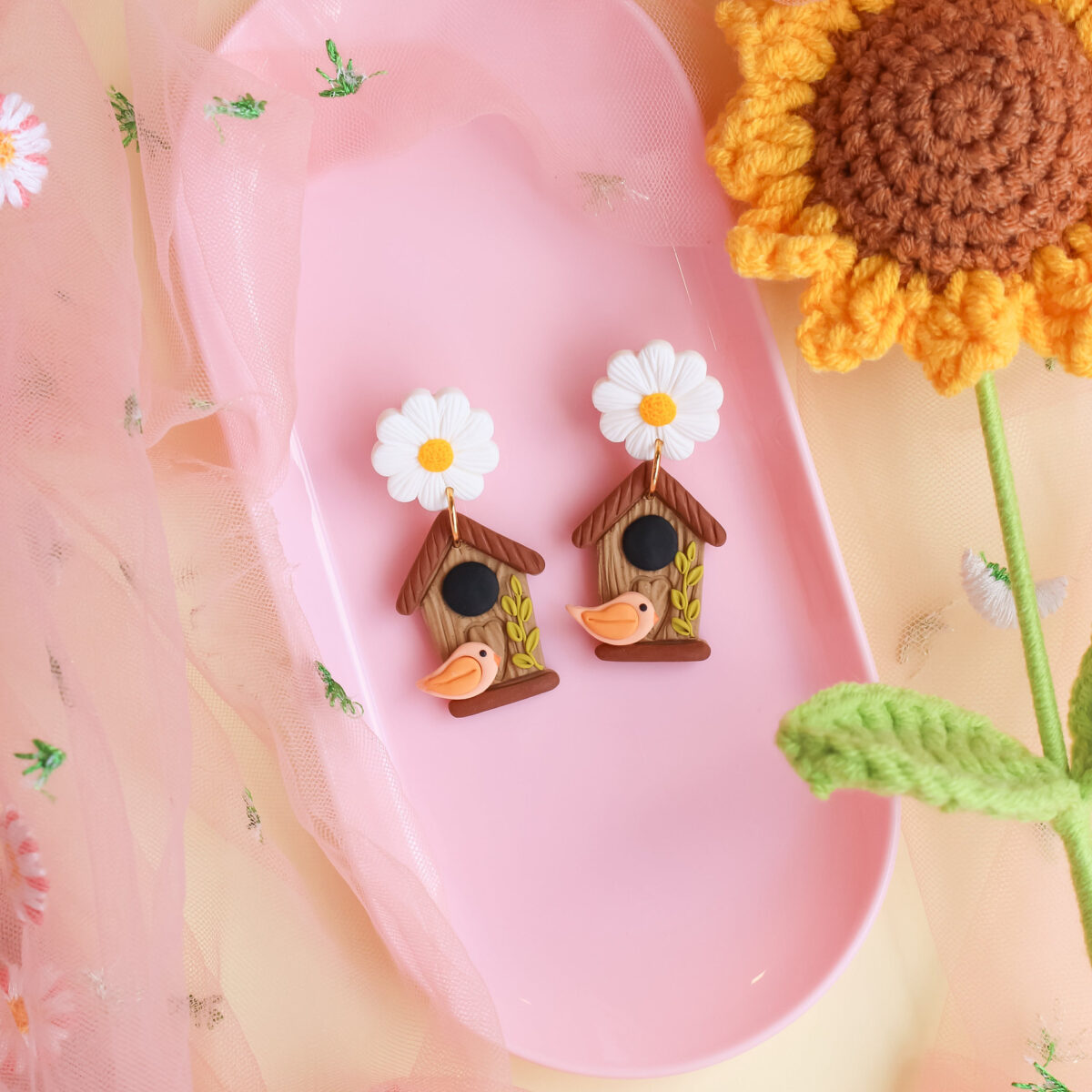 Brincos Birdhouse
